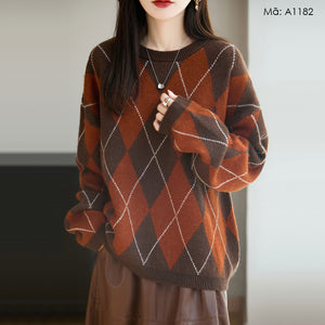 Áo len dệt kim kẻ quả trám - A1182