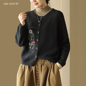 Áo khoác len đan dài tay cổ tròn thêu hoa lá - NU9139