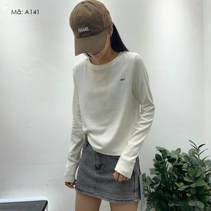 Áo T-shirt dài tay cổ tròn thêu chữ SET - A141