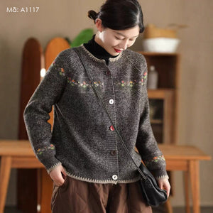 Áo khoác len thêu hoa - A1117