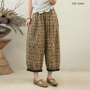 Quần baggy linen lửng in trừu tượng - Q446