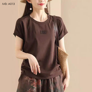 Áo T-shirt ngắn tay cổ tròn dập chữ nổi - A013