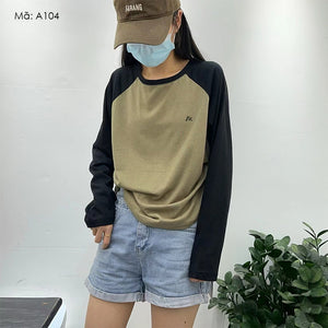 Áo T-shirt dài tay lệch màu cổ tròn thêu M  - A104