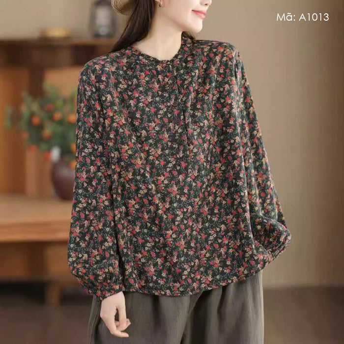 Áo T-shirt dài tay in hoa văn - A1013