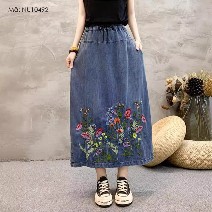 Chân váy denim lưng thun dây rút thêu hoa lá sắc màu - NU10492