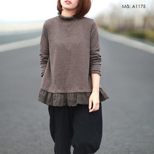 Áo T-shirt dài tay cổ lọ đính ren - A1175