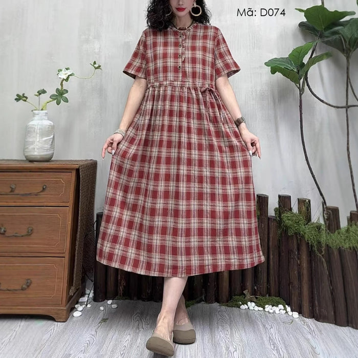 Đầm liền linen ngắn tay cổ V khuy cài kẻ sọc caro - D074