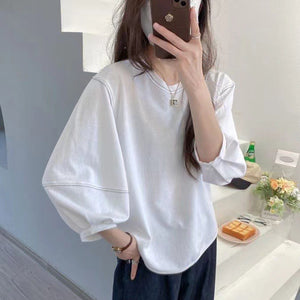 Áo T-shirt dài tay cổ tròn form rộng - A221