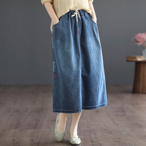 Chân váy denim lưng thun dây rút thêu hoa lá - NU8874