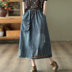 Chân váy denim lưng thun dây rút thêu hoa lá retro mài rách - V008