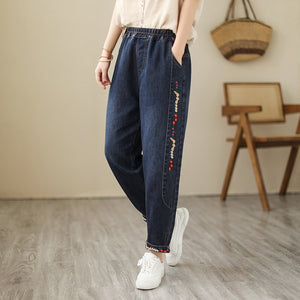 Quần baggy denim lưng thun ống côn thêu những dây hoa - NU10350