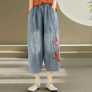 Quần baggy denim lửng lưng thun thêu chú mèo và bông hoa - NU10277