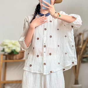 Áo sơ mi linen ngắn cổ pipi thêu hoa bốn cánh - NU7446