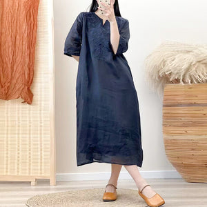 Đầm liền linen cổ tròn xẻ V ngắn tay thêu hoa văn retro - NU8598